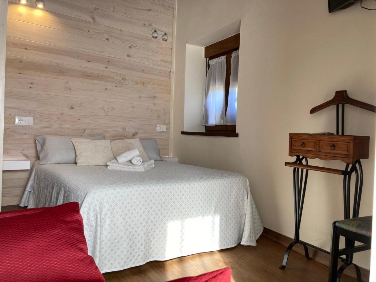Casa Elena Cangas De Onis Con Wifi Y Parking Gratuito Luaran gambar