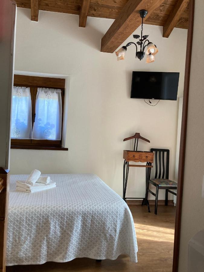 Casa Elena Cangas De Onis Con Wifi Y Parking Gratuito Luaran gambar