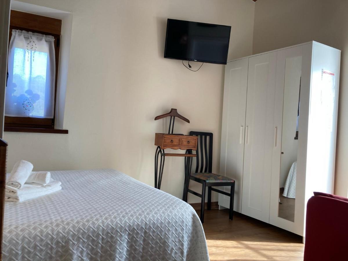 Casa Elena Cangas De Onis Con Wifi Y Parking Gratuito Luaran gambar