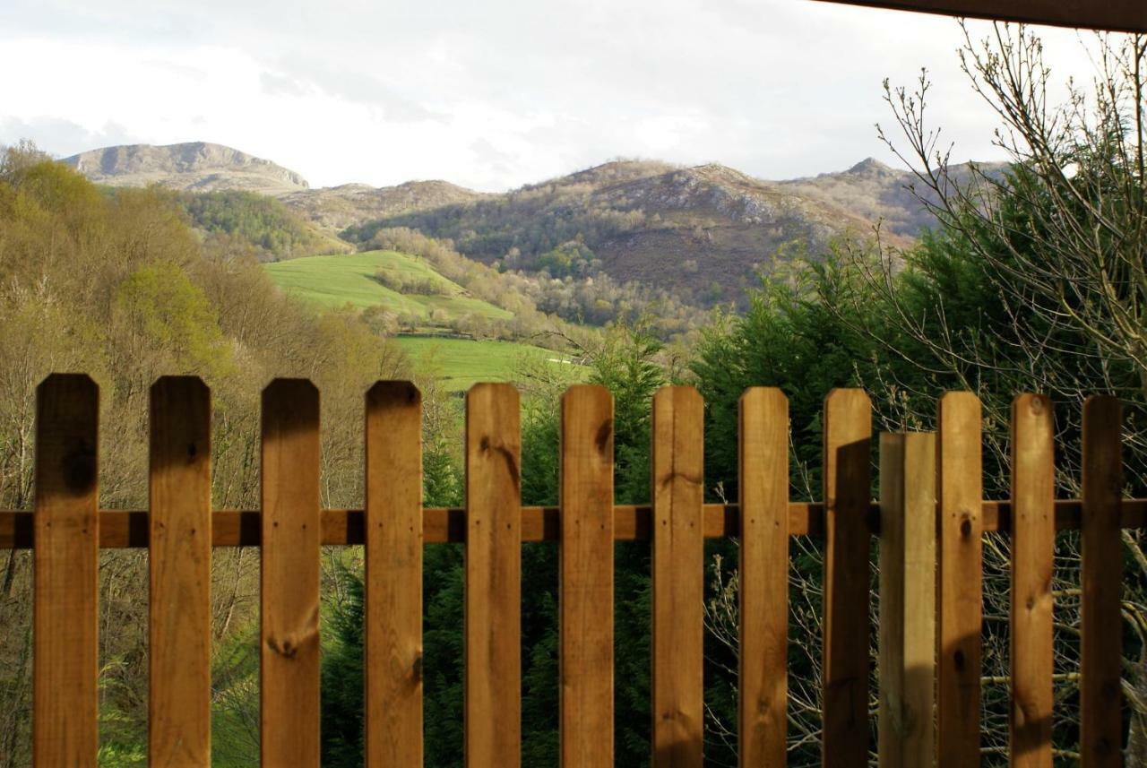 Casa Elena Cangas De Onis Con Wifi Y Parking Gratuito Luaran gambar